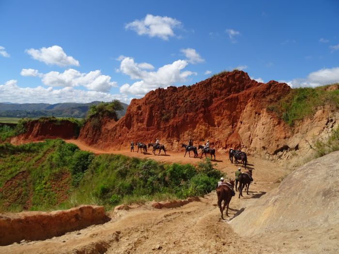 Madagascar - discover the sixth continent on horseback