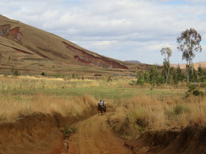 Madagascar - discover the sixth continent on horseback