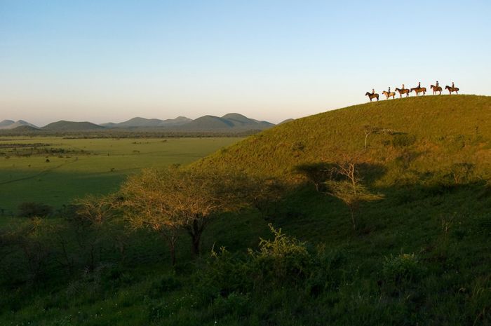 Kenya Safari Lodge - Adventure in the saddle