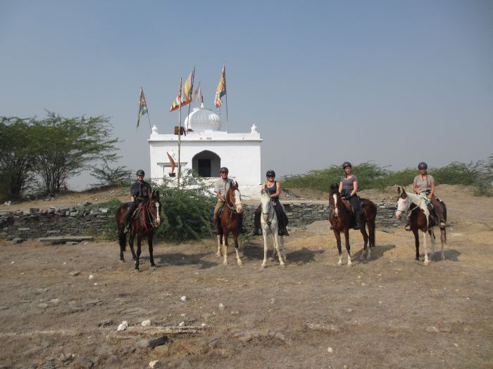 Pushkar Trail - Horse Safari in India