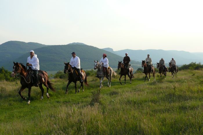On the Trail of the Thracians