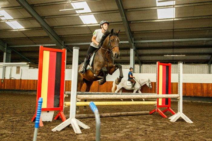 English lessons and Riding for Teenagers