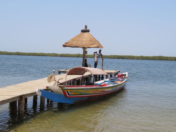 Ride through West Africa´s savannah to the coast