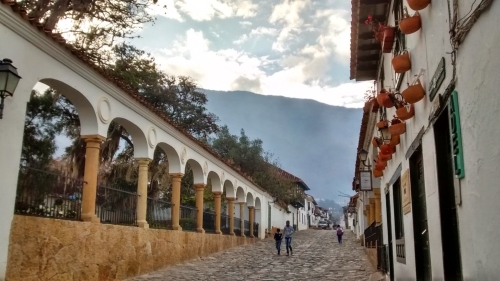 Colombian Hacienda Trail
