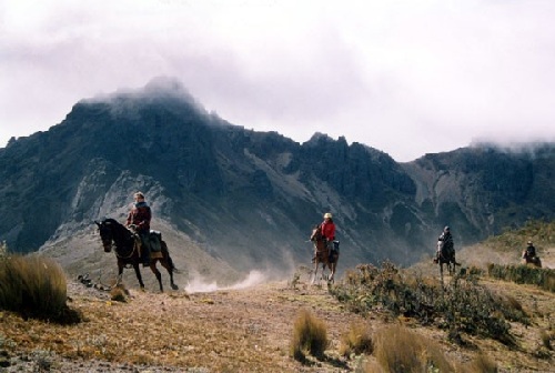 Andean mountain lodge with comfort