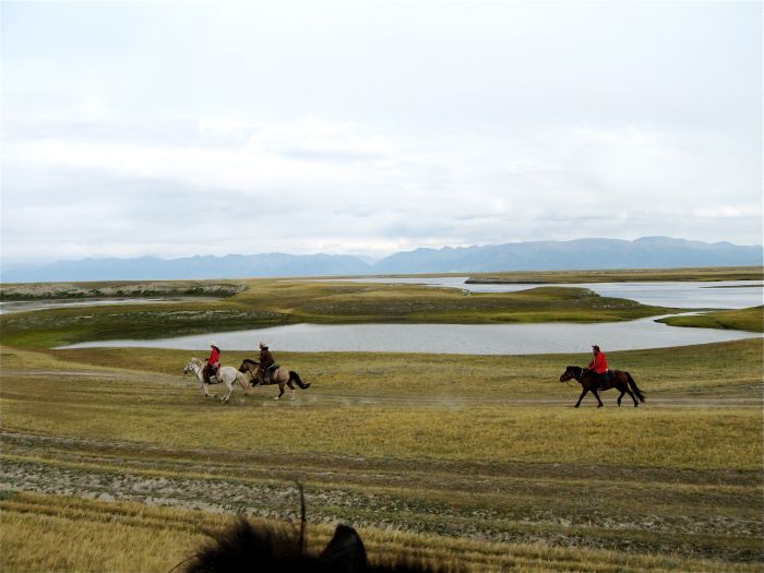 Hovsgol Lake adventure ride