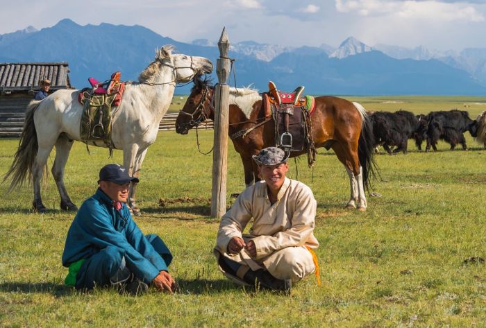 Altai Mountains: In the land of the eagles
