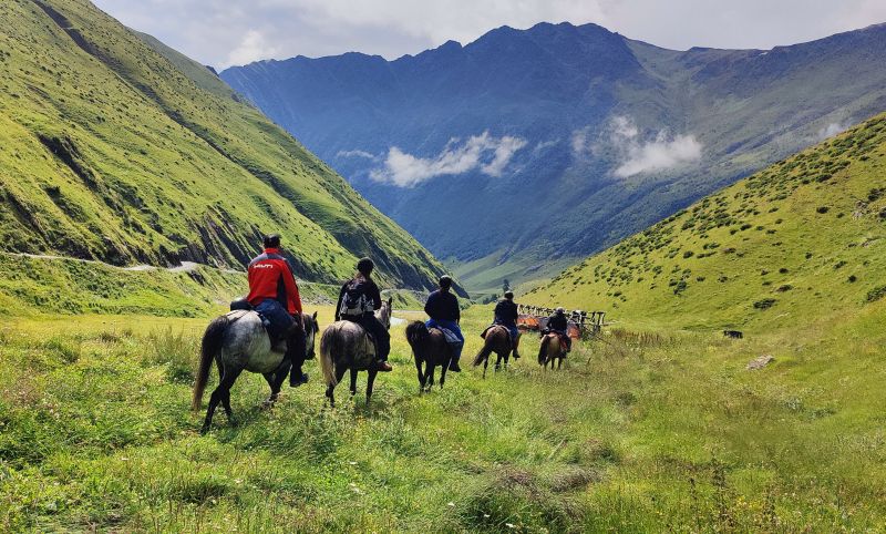 Caucasus Trail