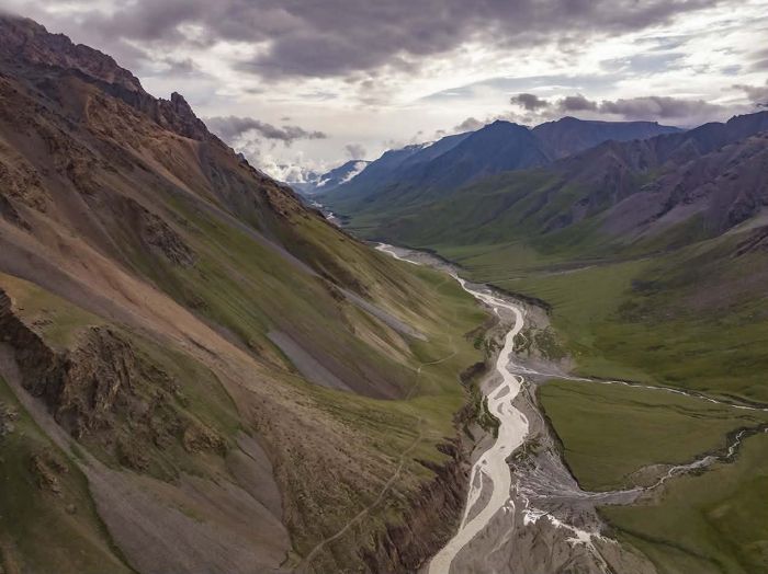 Kirgistan glacier tours