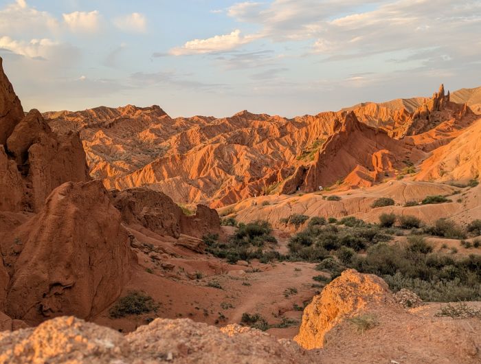 Kirgistan glacier tours
