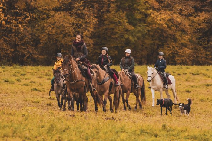 Two-country karst trail