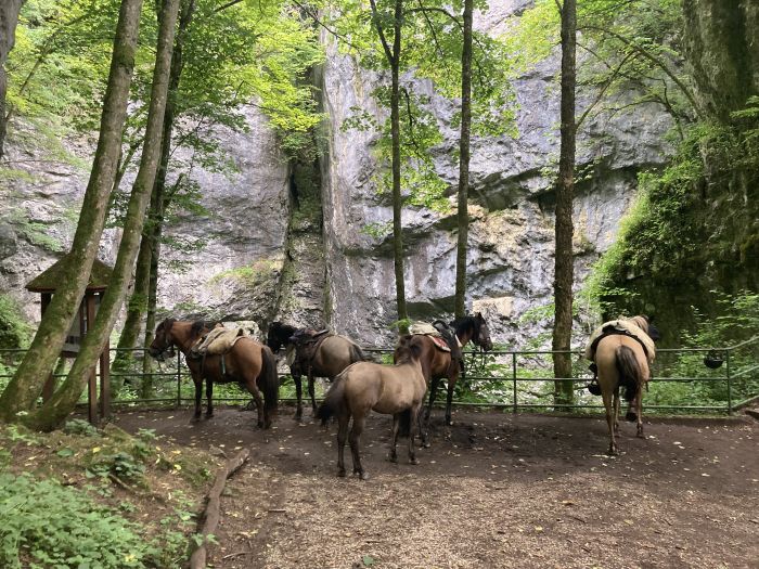 Two-country karst trail