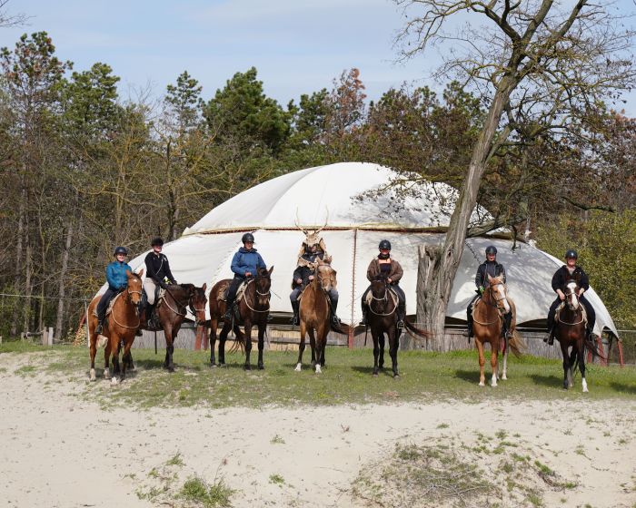 Star rides through the Hungarian steppe (7/5 days)