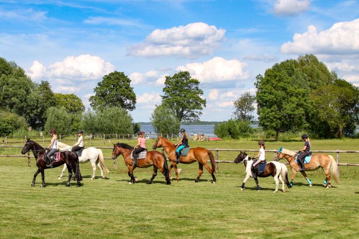 Riding hotel by the lake