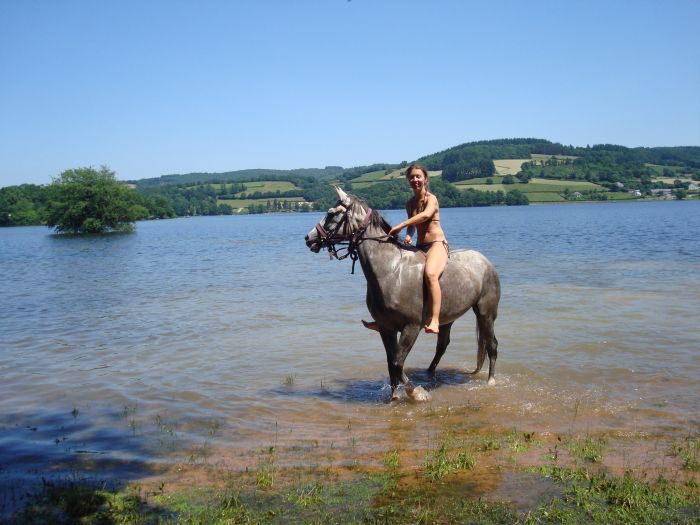 Morvan in Galopp & Morvan Lake Ride
