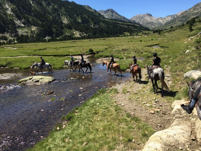 Pyrenees - Lakes - Ride