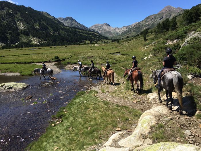 Pyrenees - Lakes - Ride
