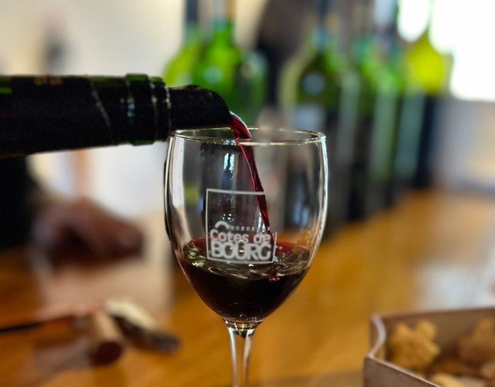 Gourmet tour to the wine castles of Bordeaux