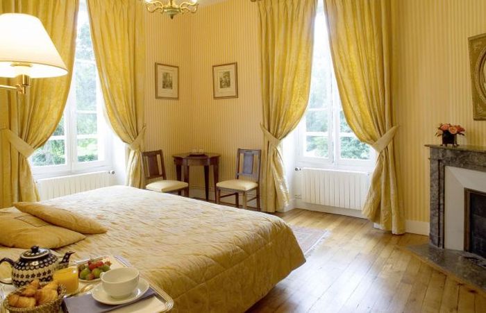 Castles of the Loire - Trail ride for connoisseurs Accomodation