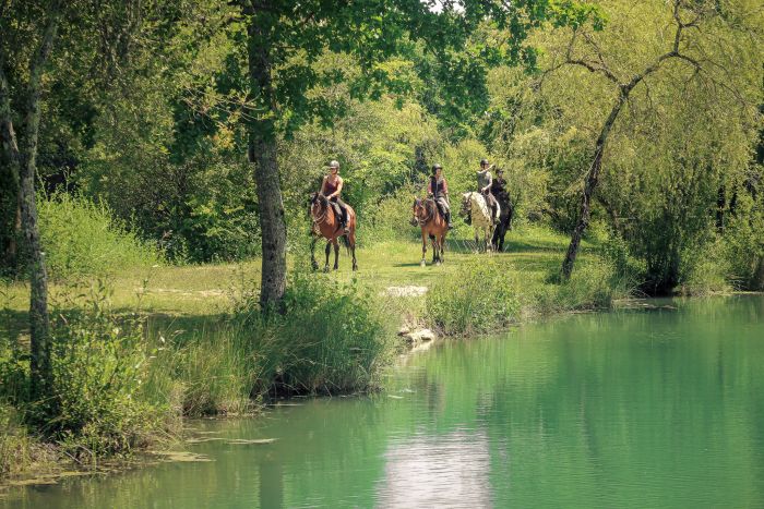 Riding & enjoying the Lot