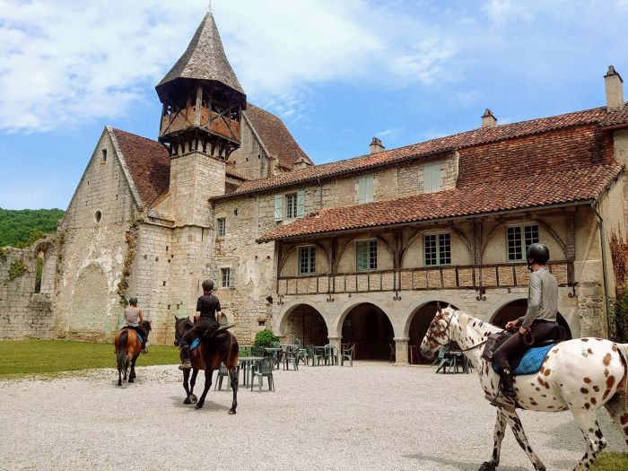 Riding & enjoying the Lot