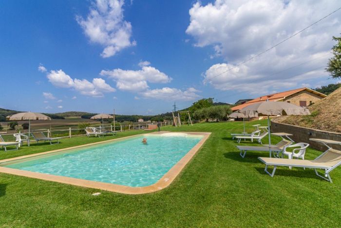 Between sea and Maremma