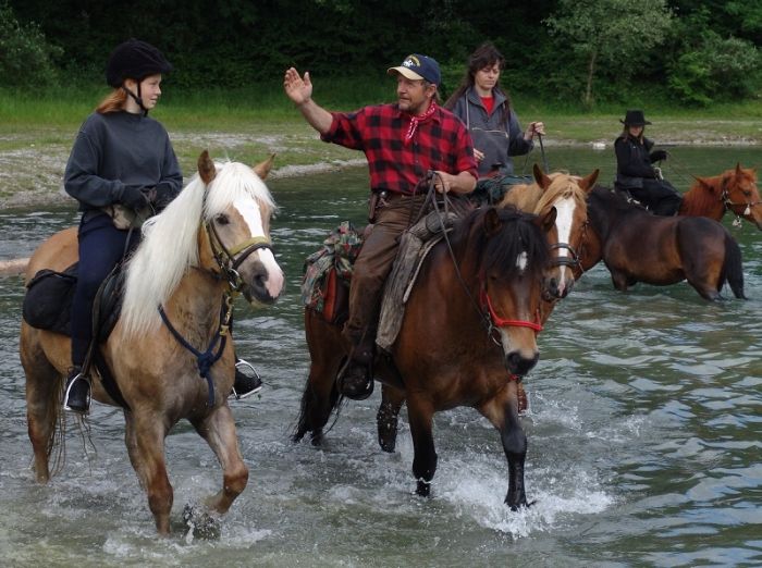 Riding holiday in the Valais Alps