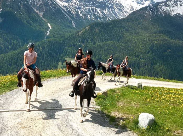 Riding vacation in the Münstertal Graubünden