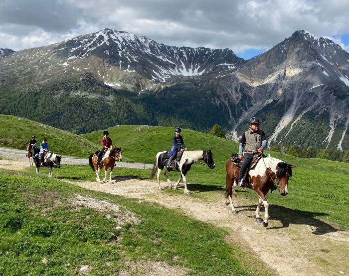 Riding vacation in the Münstertal Graubünden