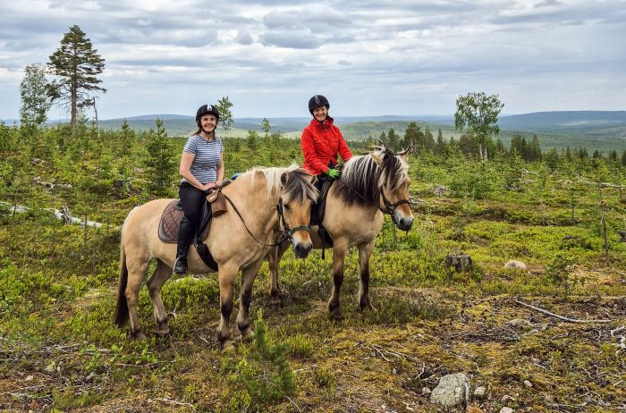Lappish Wilderness &ndash; Horseback riding & archery in Finland