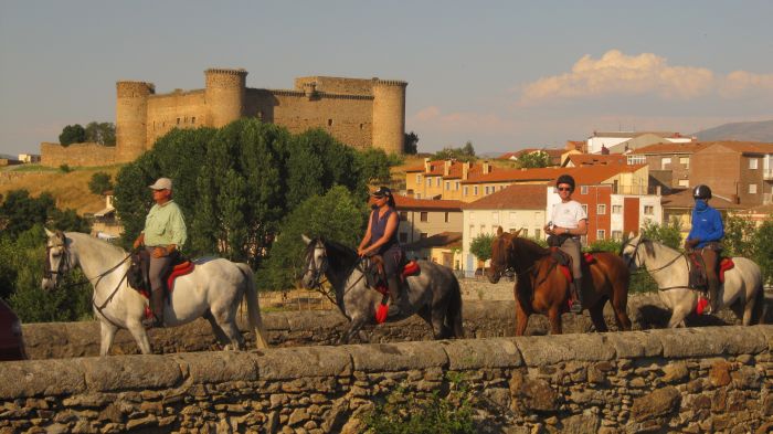 Gredos Trail riding
