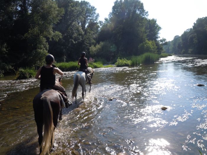 From the mountains to the sea & Besalu medieval ride