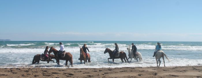 From the mountains to the sea & Besalu medieval ride