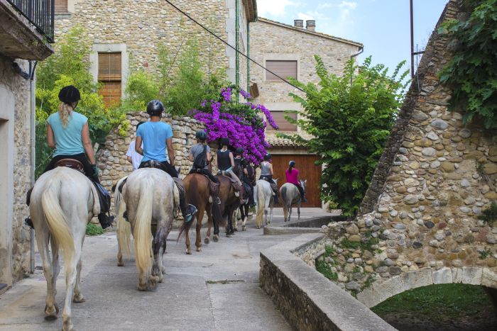 From the mountains to the sea & Besalu medieval ride