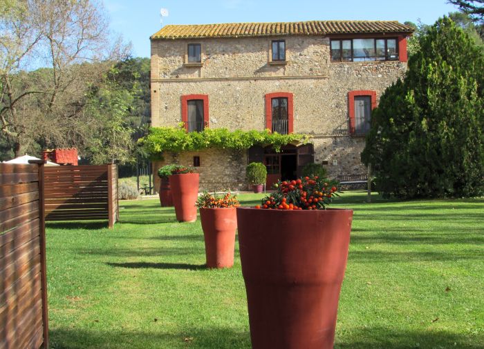 From the mountains to the sea & Besalu medieval ride